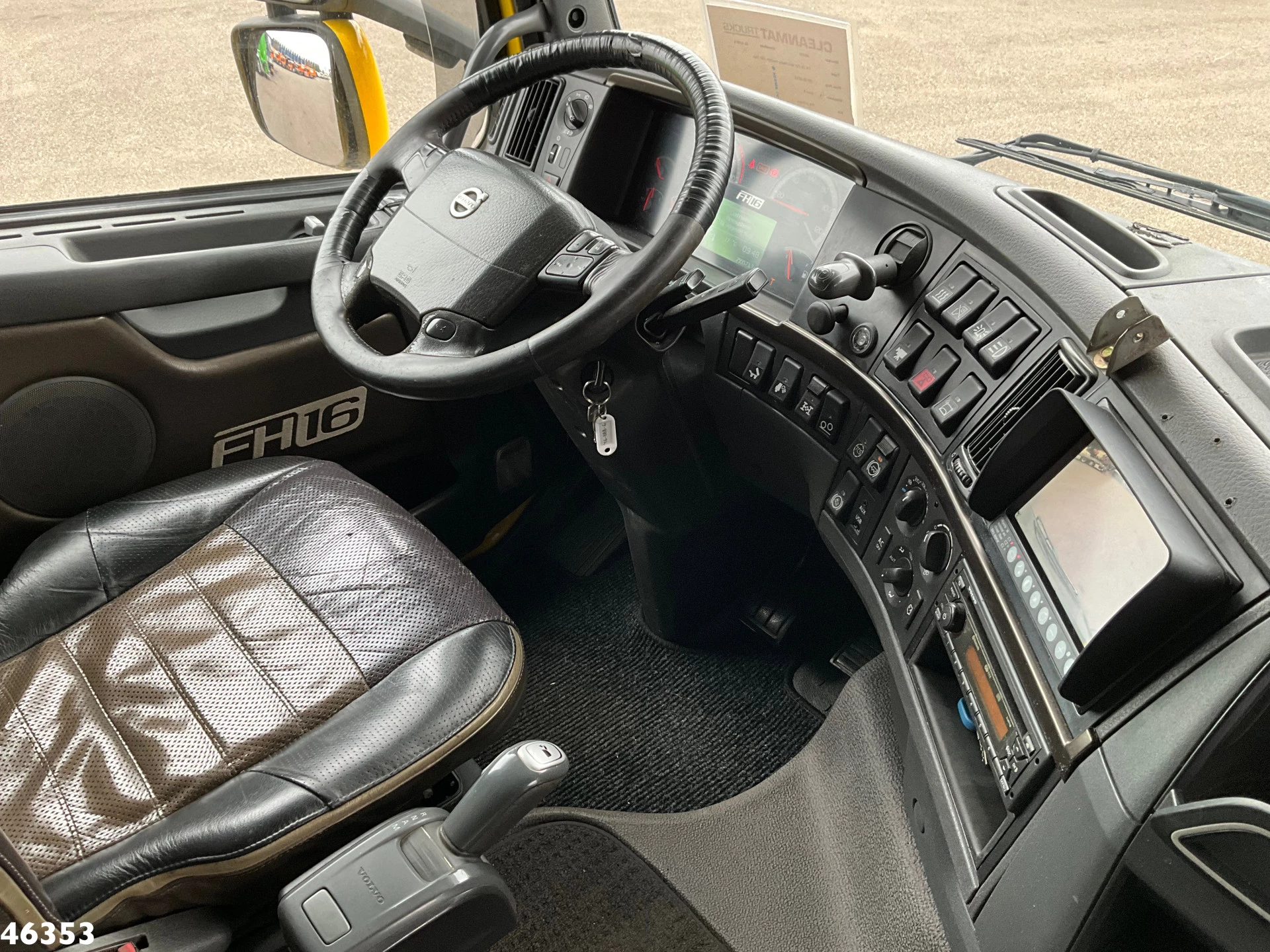 Volvo FH 2012 - 16.750 8x4 Heavy haulage 130 Ton изображение 11