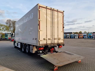 Volvo FM 2016 - 13.460 Globetrotter 6x2*4 - Frigo Carrier Supra 1150 U MT - Zepro loadlift - Steering axle bild 31