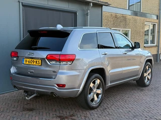 Jeep Grand Cherokee 2014 - 3.0 V6 4x4 Grijskenteken Pano Luchtvering Stoelverwarm/ventil. Leer Trekhaak afbeelding 2 miniatuur