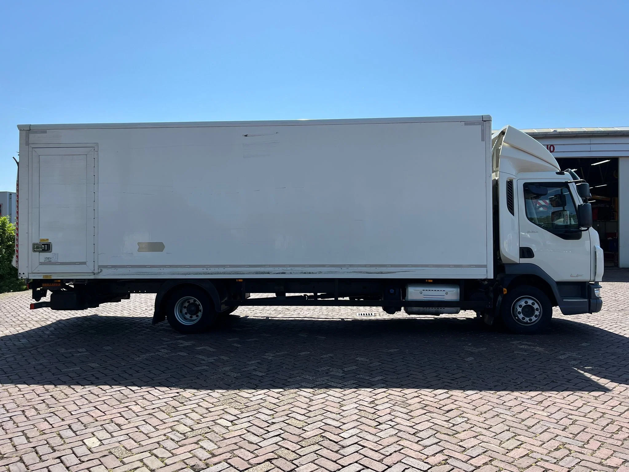 DAF LF 230 2023 - FA imagem 4