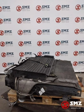 Mercedes-Benz Actros 2014 - Occ radiator Mercedes MP4 A9605002701 image 2