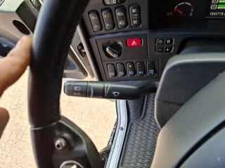 Scania R 2014 - R580 V8 / RETARDER / LIFT+LENKACHSE / FULL-AIR / PLATFORM 2000 KG / NAVI / LEATHER / AIRCO / AUTOMATIC / EURO-6 / 2014 immagine 19