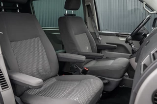 Volkswagen Transporter 2013 - 2.0 TDI L2H1 | 140 PK | 5-Zits | Cruise | Airco | Trekhaak afbeelding 13
