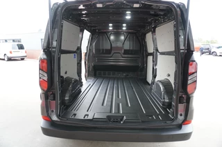 Ford Transit Custom 2024 - 320L 2.0 TDCI 136PK L2H1 Trend Achterklep Schuifdeur L / R image 13