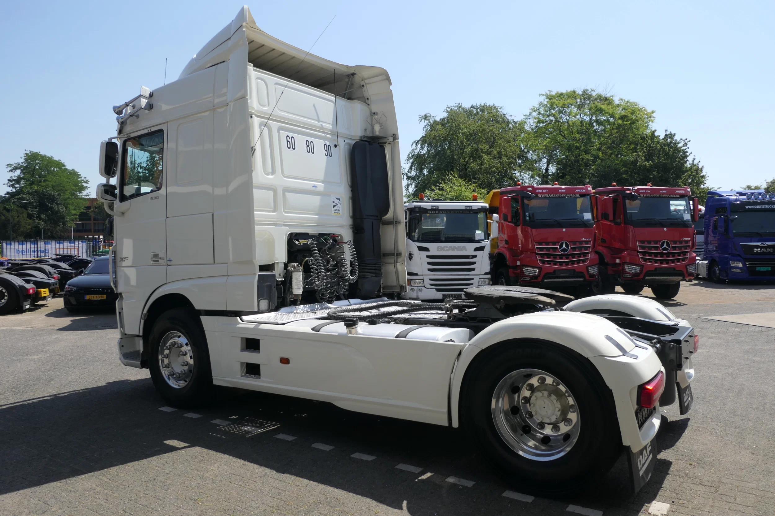 DAF XF 530 2020 - | Hydraulic | Retarder | 544203Km | 2020 | Smart Tacho 2 | Full Air | Roof airco | Stand klima | Leather Seats | Navi | Tv | Microwave | Full Options | Euro6-D | TUV/MOT/APK 05-2027 | French Truck afbeelding 10
