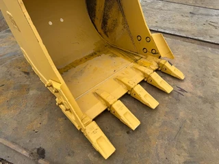 Cat N/A 2025 - 320 bucket OM bild 2