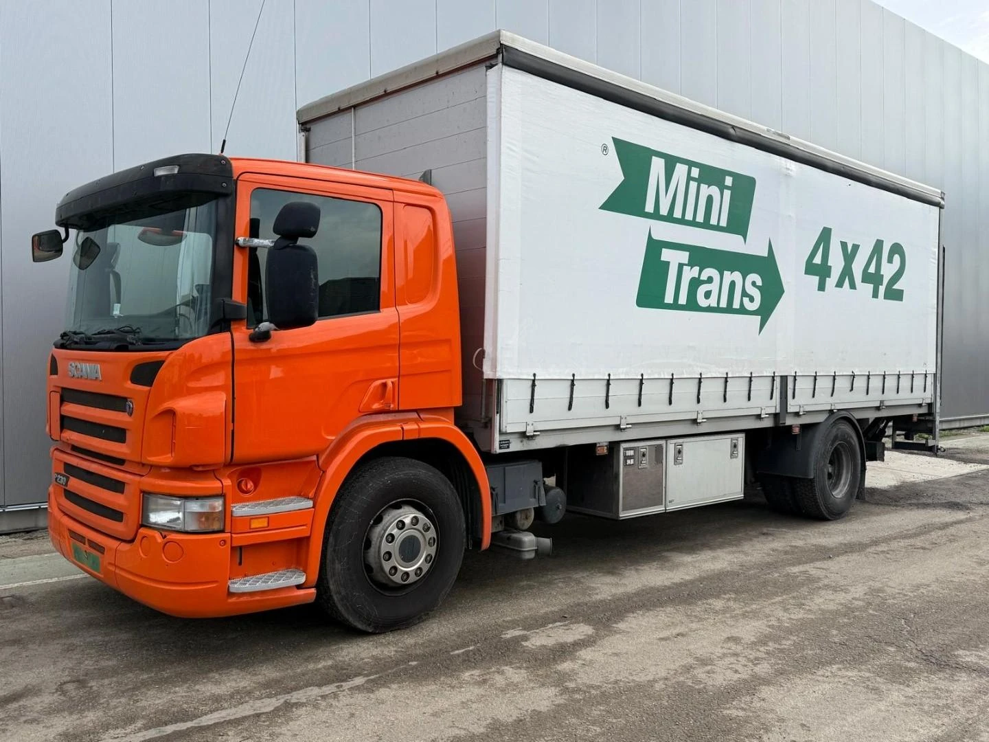 Scania P 2006 - P230 afbeelding 1