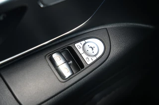 Mercedes-Benz Vito 2023 - 116 CDI Extra Lang - Trekhaak - LED - Camera - Airco - Betimmering - Stoelverwarming - PDC - Rijklaar obrazek 18