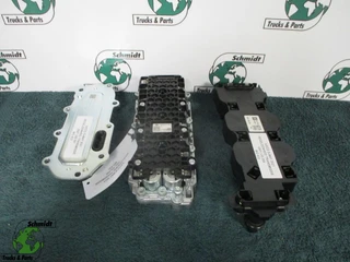 Iveco - S-WAY 0501.330.554 / 0501.330.550 / 0501.328.597 REGELEENHEDEN TRANSMISSIE MODEL 2021 na prodej