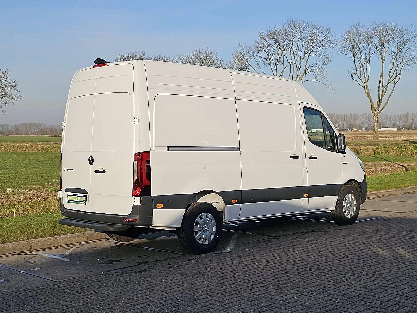 Mercedes-Benz eSprinter 2026 Bild 3