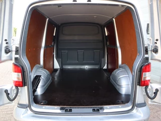 Volkswagen Transporter 2012 - 2.0 TDI 102pk L1H1 - Schuifdeur L+R - Trekhaak - Airco image 15