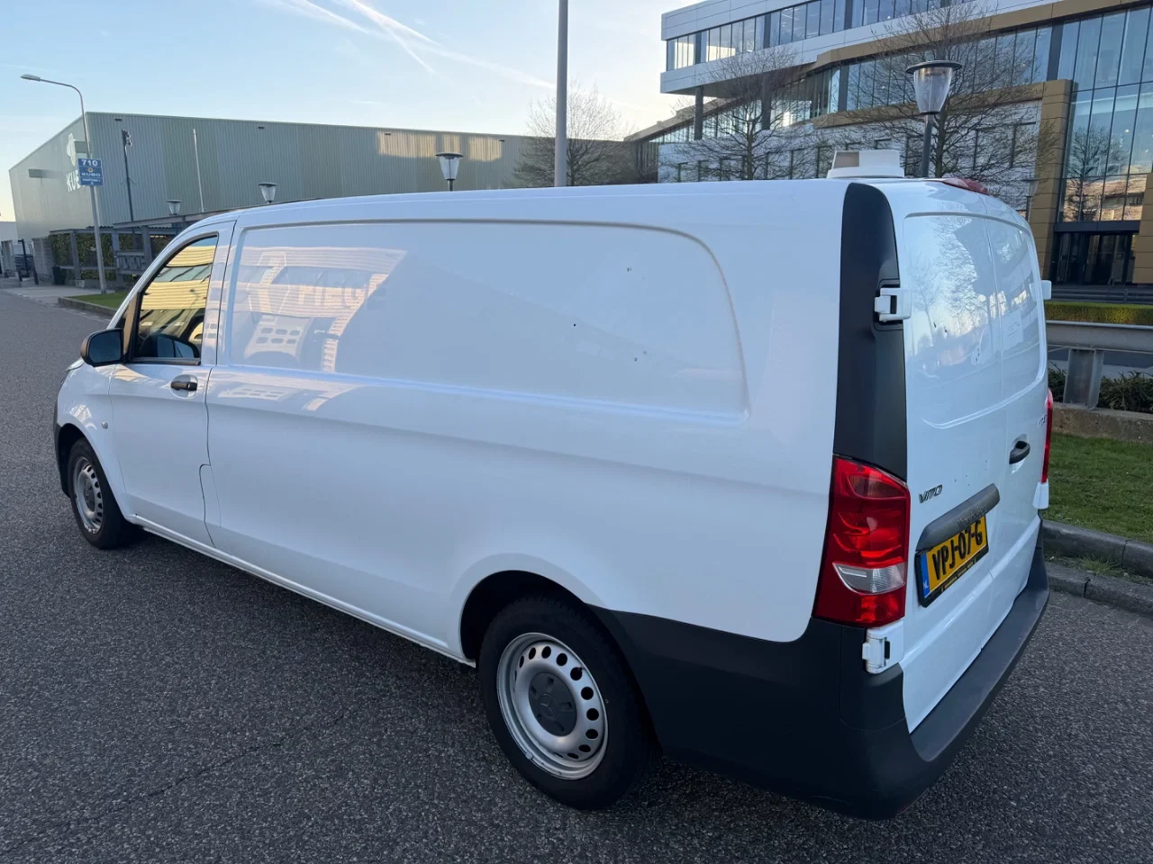 Mercedes-Benz Vito 2022 - 110CDI L3H1 Airco Cruisecontrol Veba Koelbox Koelwagen Koeling obrázek 5