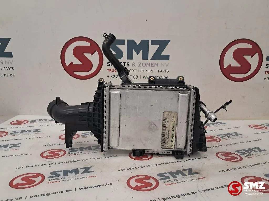 Mercedes-Benz - Occ intercooler OM656.929 Mercedes afbeelding 1