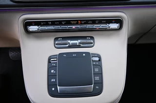 Mercedes-Benz V-Class 2024 - 300d DC L3 XL Avantgarde imagen 6
