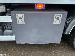 Volvo FM 460 Euro 6 HMF 26 tonmeter laadkraan 2017 - N/A obrazek 11