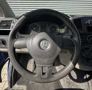 Volkswagen Transporter 2010 - 2.0 TDI L1H1 image 8