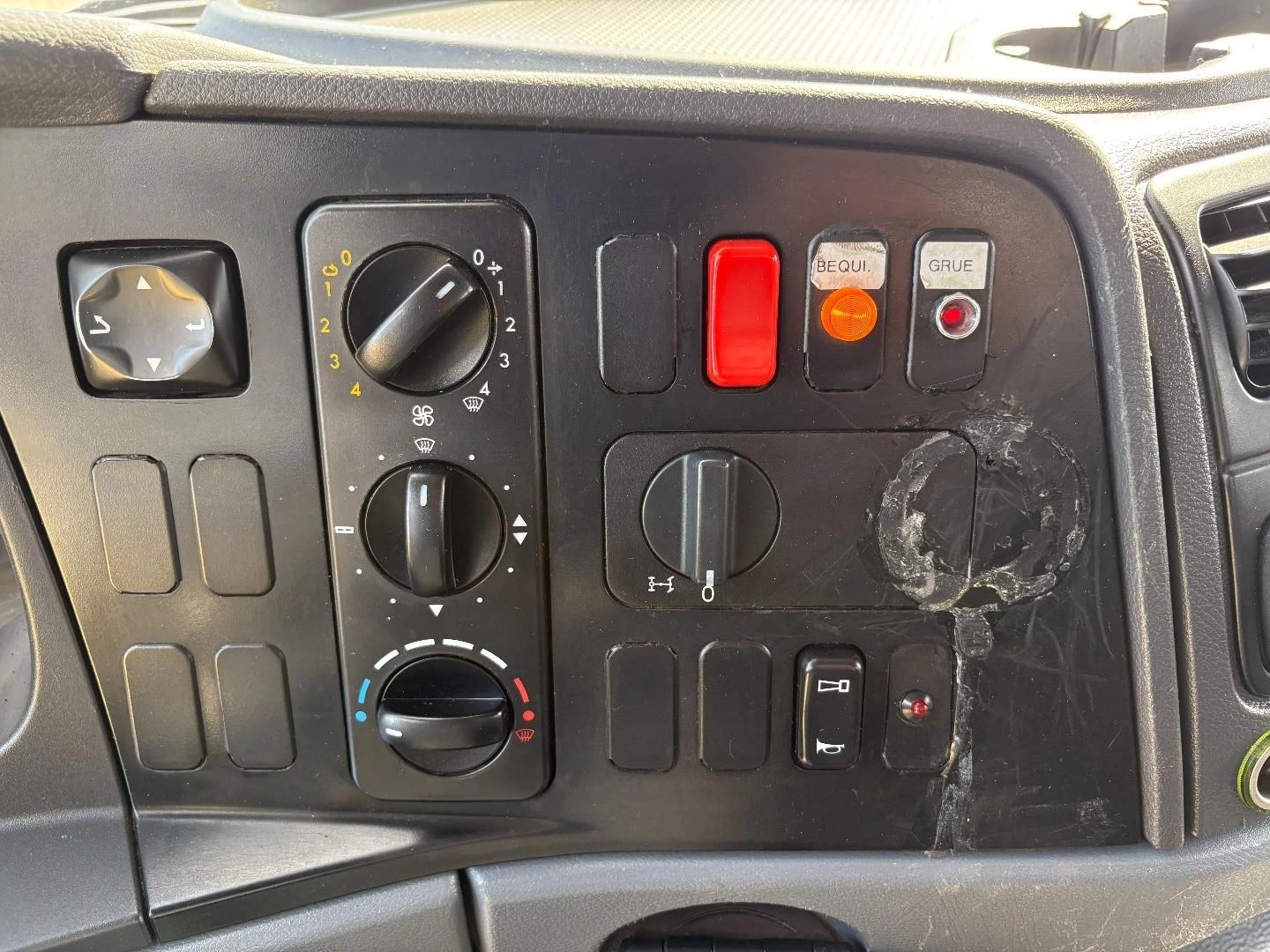Mercedes-Benz Axor 2008 Bild 23