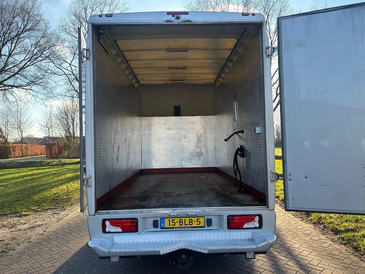 Mercedes-Benz Sprinter 2018 - 519 C1 RIJBEWIJS Polyester half-integraal Bild 8