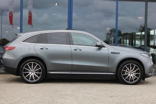 Mercedes-Benz EQC 2022 - 400 4MATIC 81kWh AMG <<MAGNO GREY>> SCHUIFDAK MEMORY HEAD-UP 360-CAMERA TREKHAAK imagem 1 miniatura