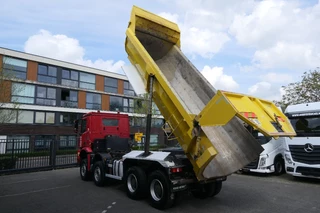 Mercedes-Benz Arocs 4151 2019 - | 8X6 | Voith Retarder | 250470Km | 2019 | Full Spring Suspension | New Tires 100% | Manual Gearbox | French Truck bild 8