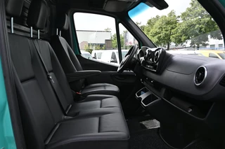 Mercedes-Benz Sprinter 2023 - 319 CDI 4x4 L3H2 AWD zdjecie 9