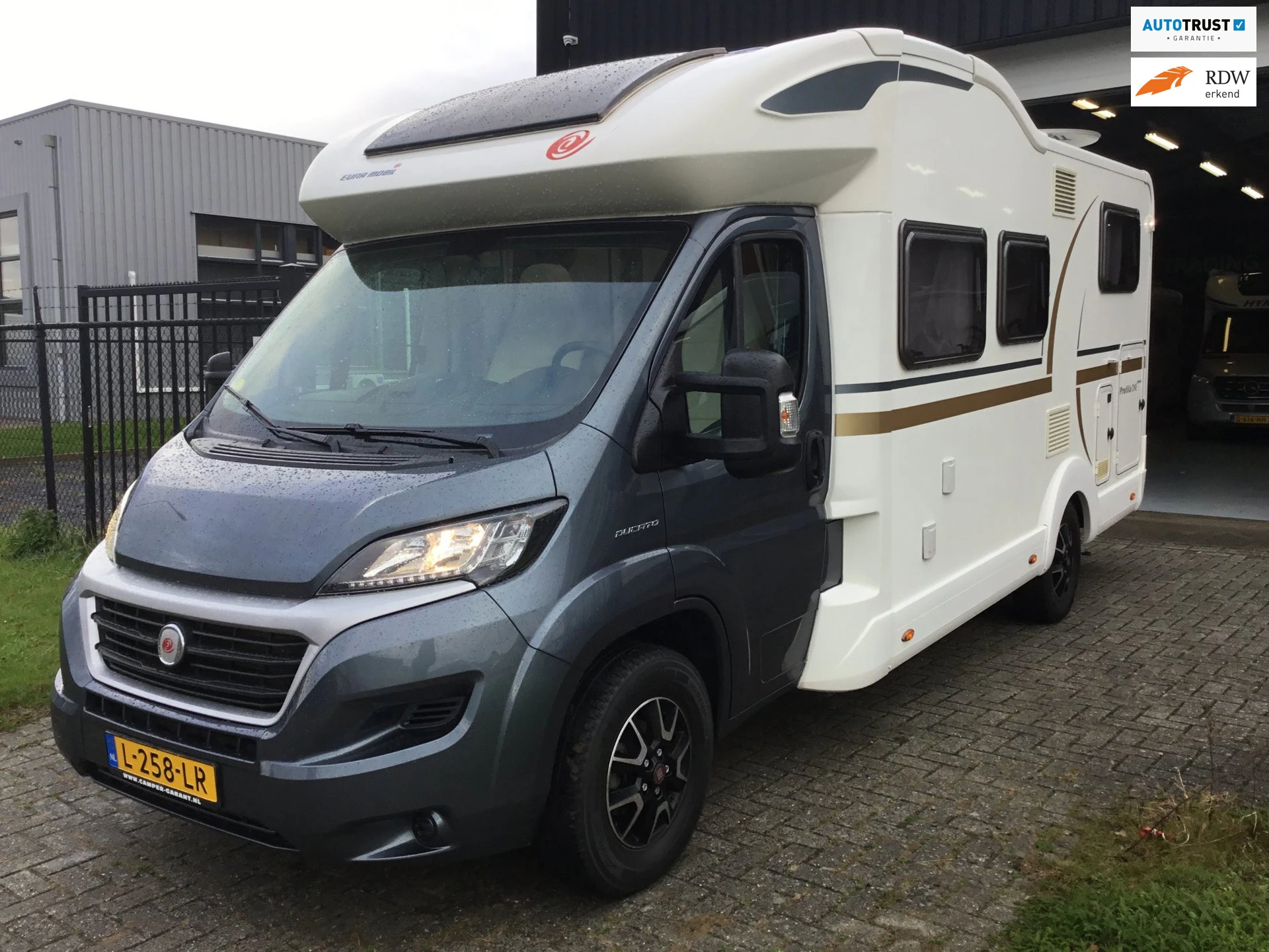 Eura Mobil PROFILE ONE 690 EB 2018 zdjęcie 1