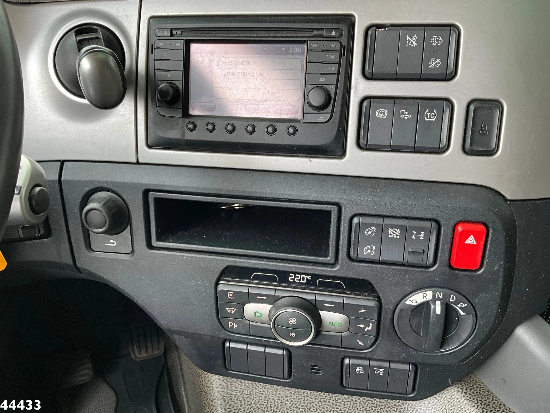 DAF FAX CF 480 Euro 6 HMF 26 Tonmeter laadkraan 2020 image 13