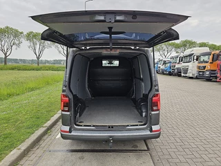 Volkswagen Transporter 2020 - 2.0 TDI image 13