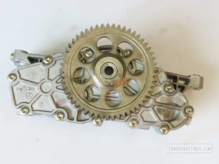 Mercedes-Benz N/A - 4711805401 Oliepomp MB OM471 image 1