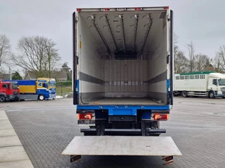 Scania P 2020 - P370 6x2*4 - Thermoking T-1000R Frigo - Bussbygg box - Hooks/Rohrbahnen/Vleeshang - Zepro loadlift - Retarder - Full air immagine 8