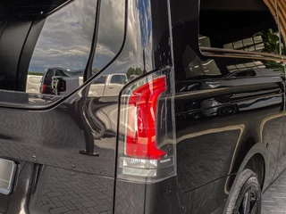 Mercedes-Benz V-Class 2024 - 300d Extra Lang Avantgarde Dubbele Cabine immagine 52