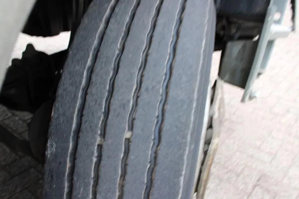 Mercedes-Benz Axor 2010 image 22