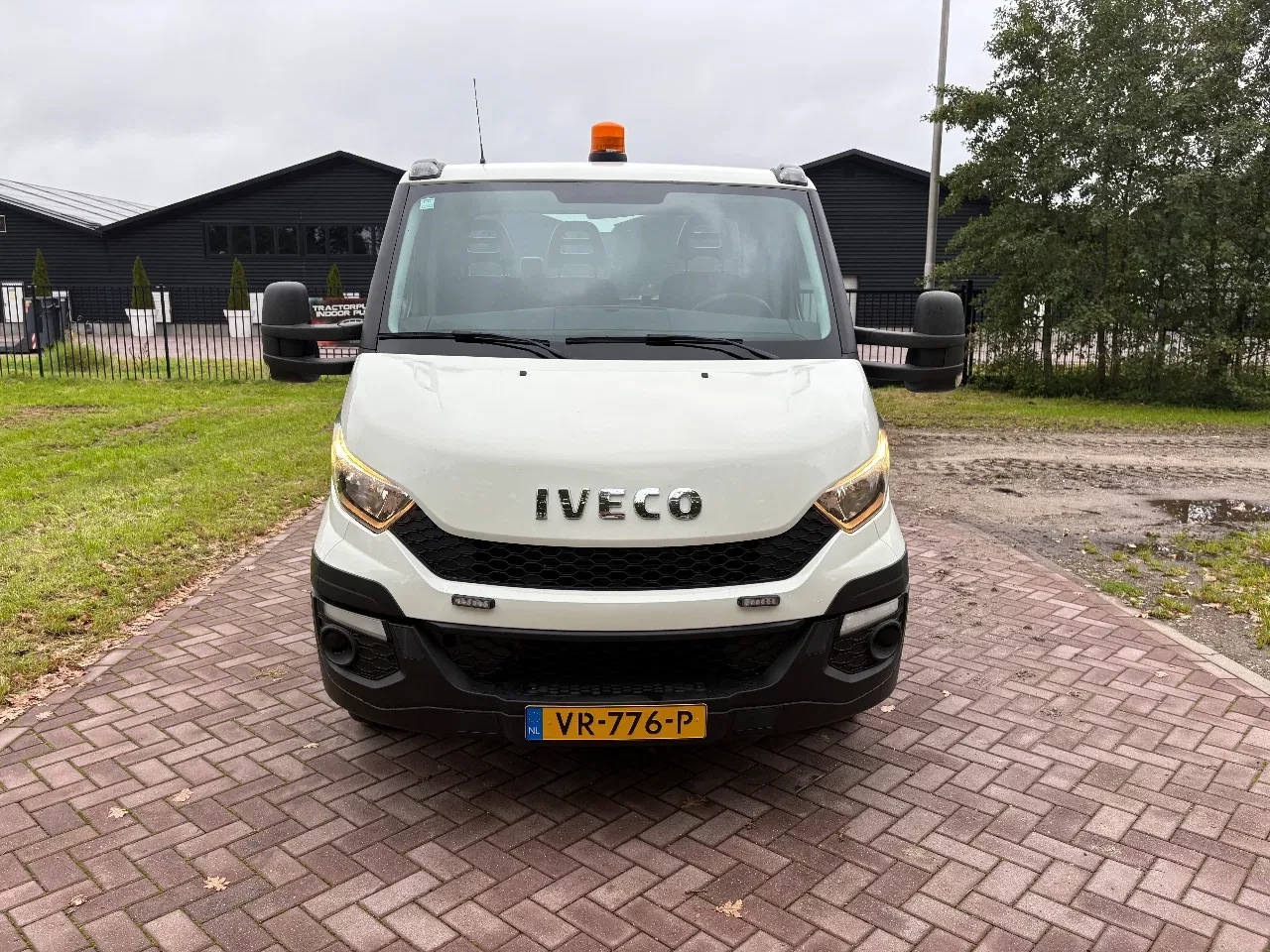 Iveco Daily 2015 - 40 C17 Be trekker 8.6 ton euro 5 Bild 7