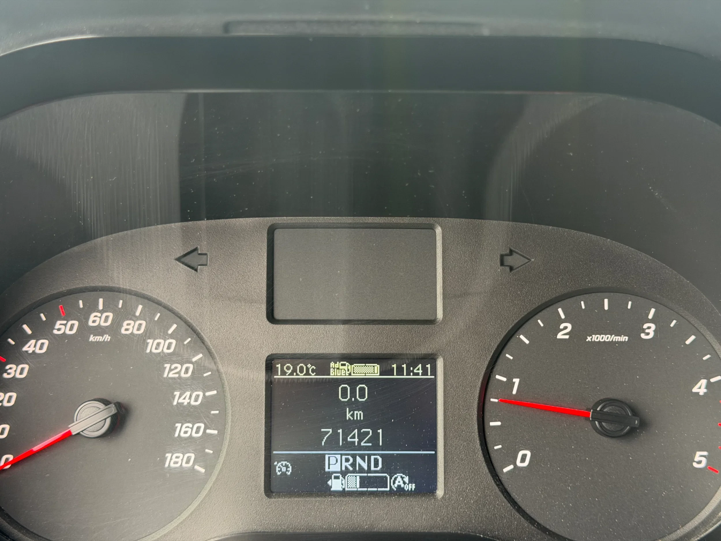Mercedes-Benz Sprinter 2024 - 317CDI Paardenwagen-Hengsten Uitvoering Automaat Airco Navi Cruisecontrol 70,000KM obrázek 24