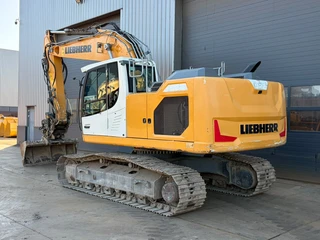 Liebherr R922LC 2019 image 3 thumbnail