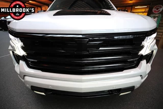 Chevrolet Silverado 2024 - High Country Black Edition, image 3