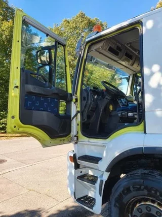 Iveco N/A 2009 - 260S 42 WAAGE 5 m³ Zöller Medium XXL 24 Umleerer image 16