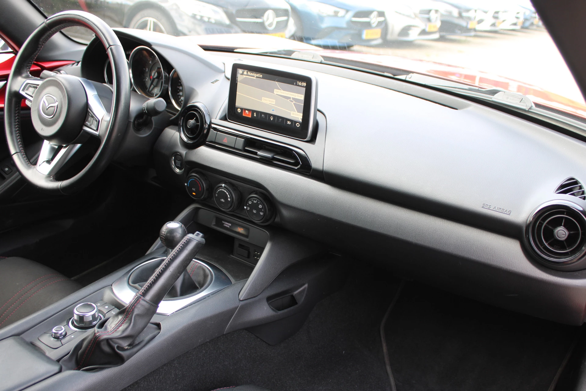 Mazda MX-5 2016 - 1.5 SkyActiv-G 131 TS afbeelding 23