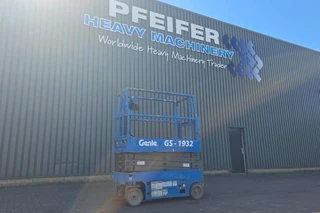 Genie 2011 - GS1932 Electric, Working Height 7.8 m, 227kg Capac zu verkaufen