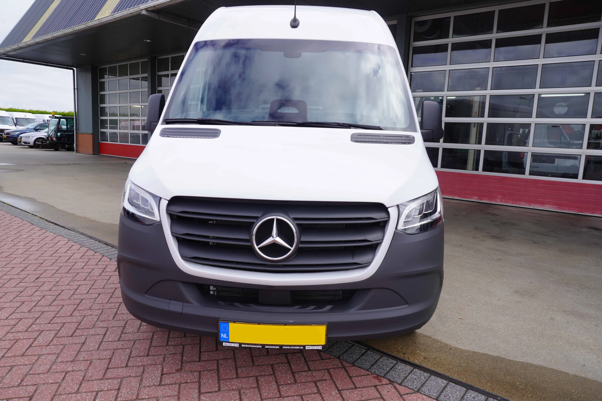 Mercedes-Benz Sprinter 2024 - 319 CDI 191PK L2H2 RWD Pro Automaat obrázek 10