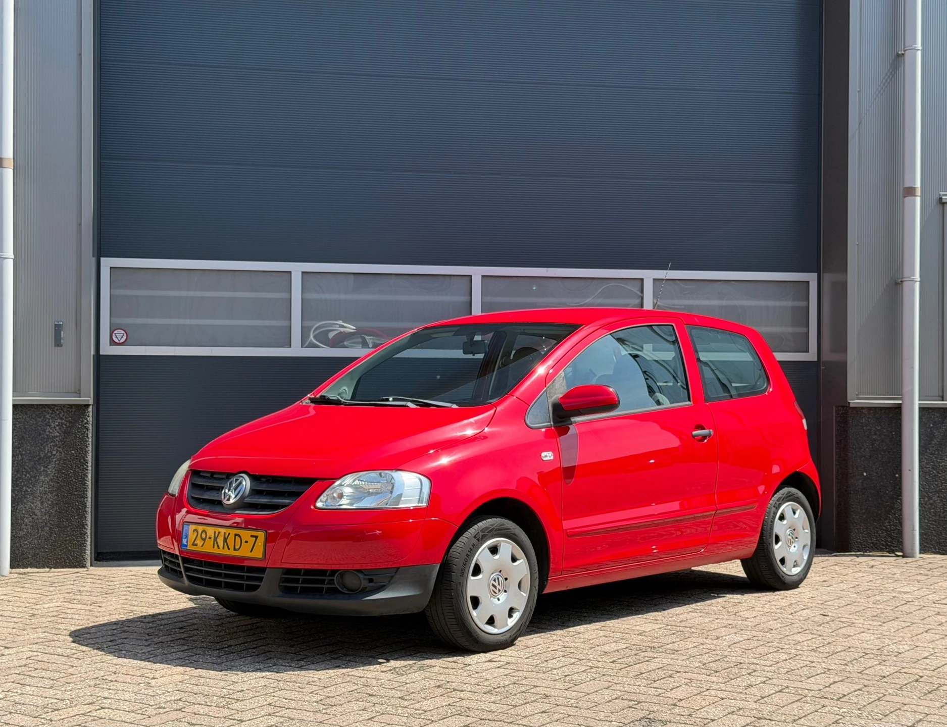 Volkswagen Fox 2010 - 1.4 Trendline bj.2010 Stuur bekr|Radio cd|Lage kmstand|Nap. afbeelding 1