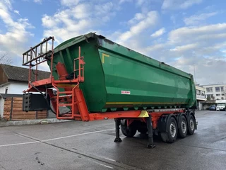 Kempf SKM 35/3 Hardox 31 m³ Lift ALCOA 2011 - SKM 35/3 Hardox 31 m³ Lift ALCOA obrazek 2