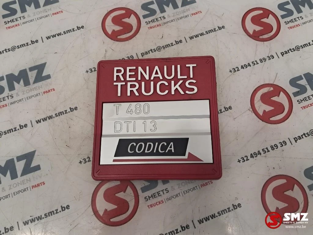 Renault 2022 - Occ embleem cabine links T480 DTI13 Renault afbeelding 1