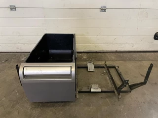 DAF N/A - 1947363 / 1929330 KOELKASTFRAME+OPBERGBAK immagine 1