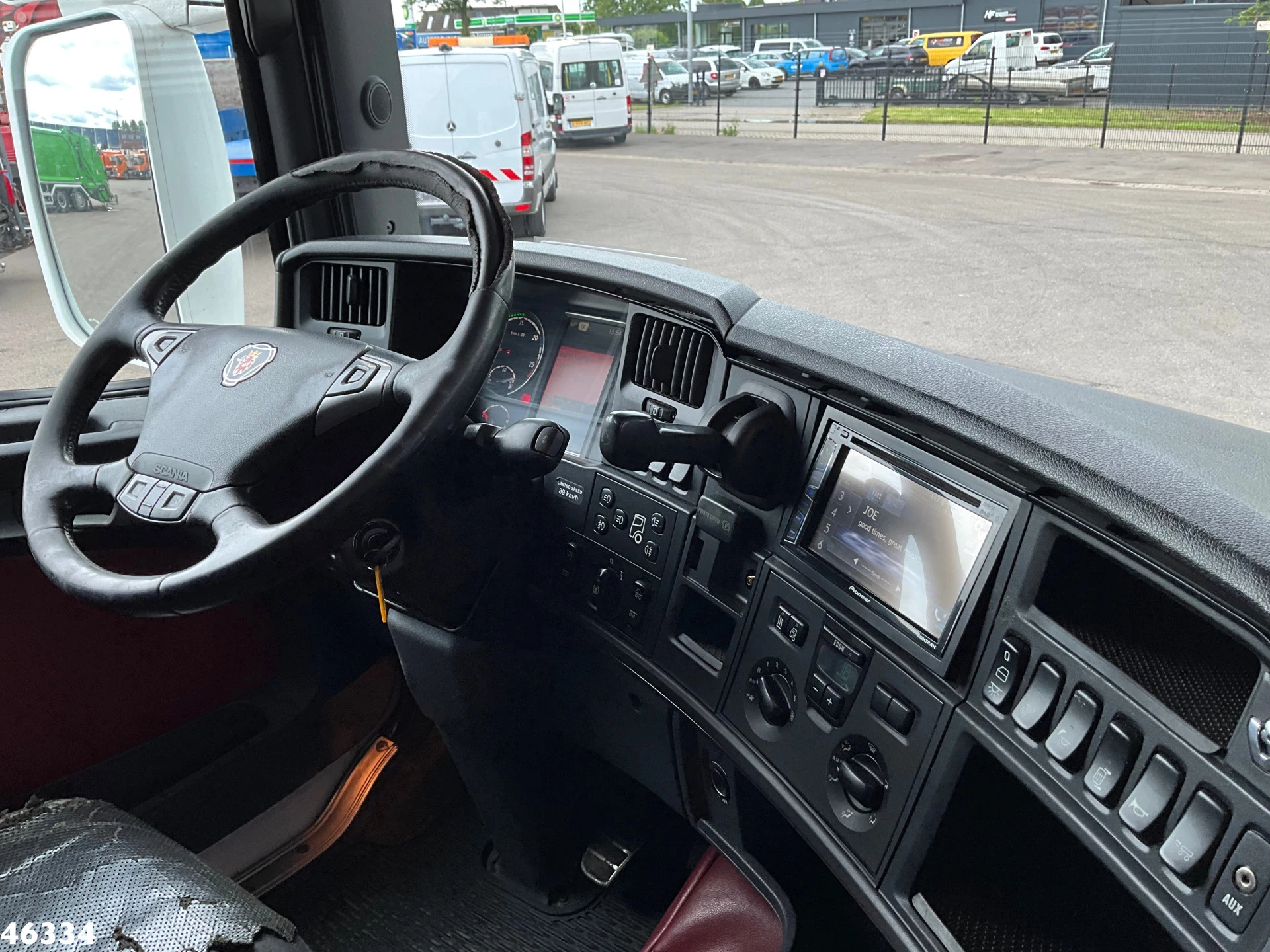 Scania R 2015 - 580 8x2 V8 Retarder Euro 6 HMF 50 Tonmeter laadkraan + Fly-Jib Bild 13