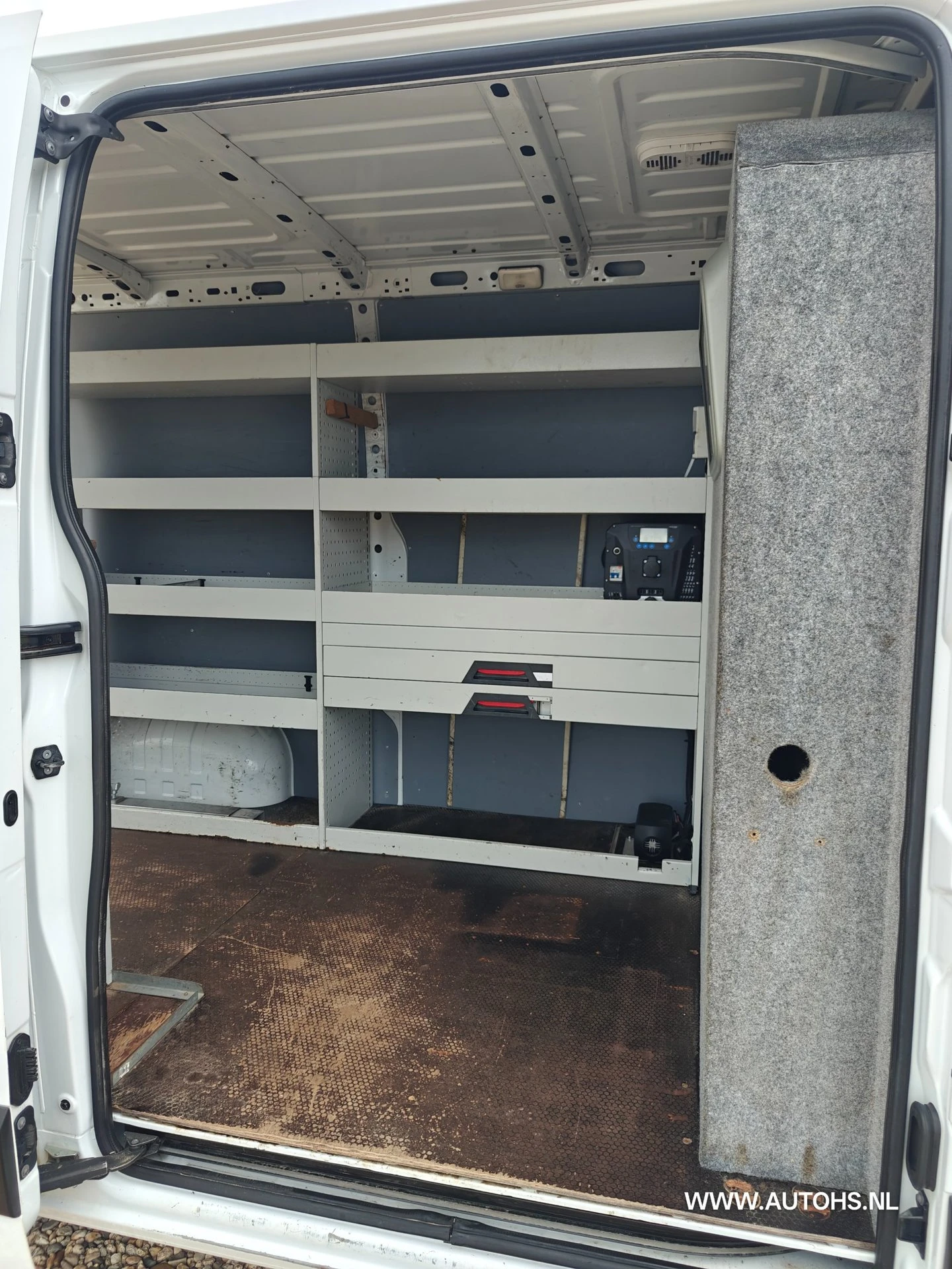 Renault Master 2020 - T35 2.3 dCi 135 L2H2+ werkplaats inrichting , Euro 6 , 1e Eig , 140 PK , Apk 4- 2027 , Camera , leuke bus. afbeelding 22
