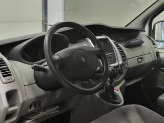 Renault Trafic 2011 - 2.0dCi Trekhaak, Marge Apk tot 31-1-2027! bild 4