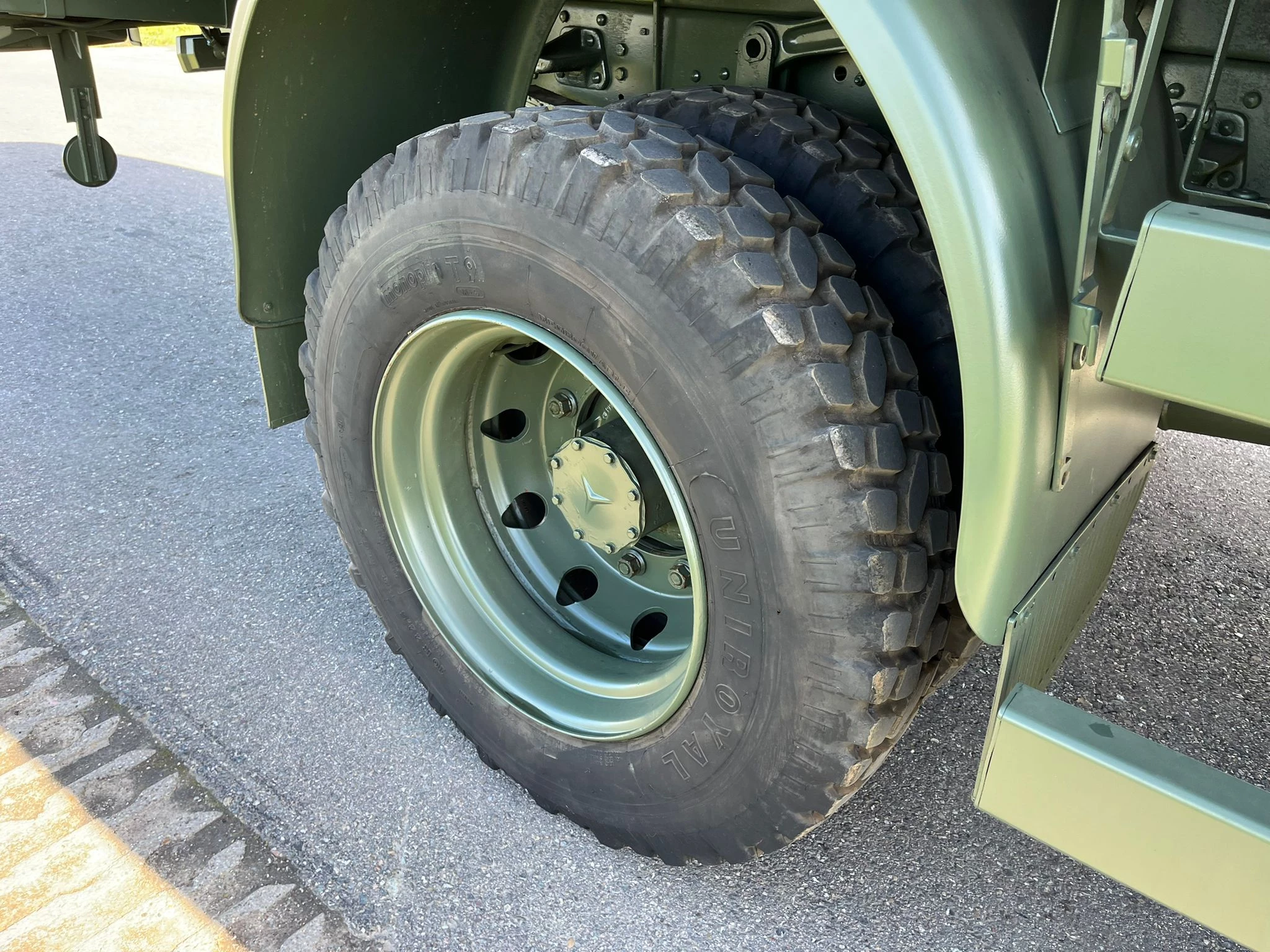 Mercedes-Benz 1017 4X4 ex army reconditioned 1987 Bild 11