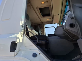 DAF CF 410 2015 - / 8X4 / DEB / FULL-STEEL / 2XBIG AXLE / HYVA 22 TON HOOKLIFT / TUV:29-12-2026 / 372783 KM / MANUAL / EURO-6 / 2015 zdjecie 35