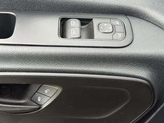 Mercedes-Benz Sprinter 2024 - 315CDI L2H1 Automaat Airco Cruisecontrol Trekhaak AppleCarplay EURO 6 obrazek 11